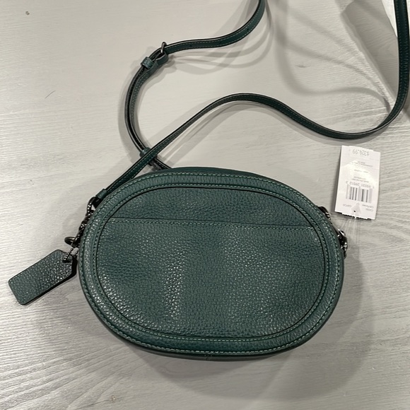 Camera Bag With Horse And Carriage - Picture 10 of 11